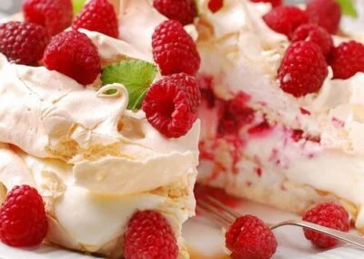 Raspberry Pavlova