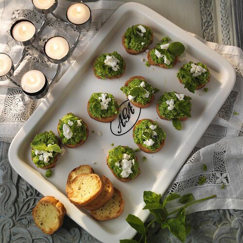 Crostini with Pea & Mint