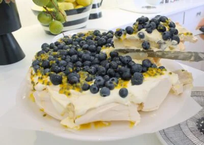 Gabriel Gaté Passionfruit Pavlova