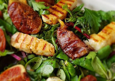 Grilled Figs and Halloumi Salad