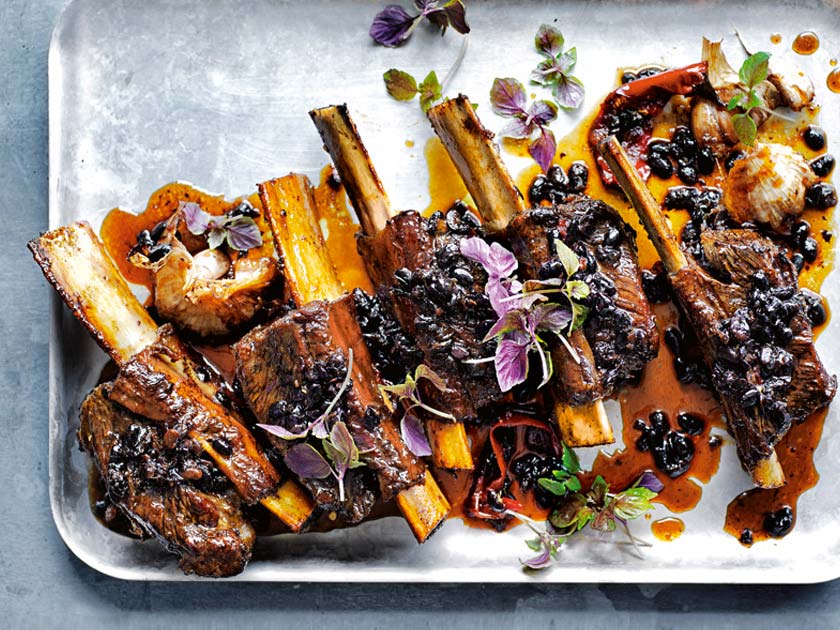 Sticky Beef Ribs with Salted Black Beans