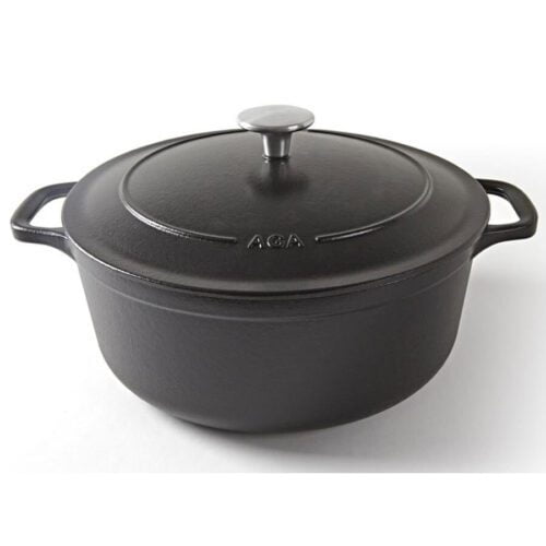 cast iron casserole dish black