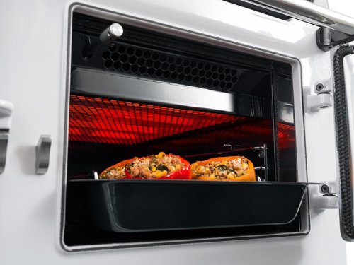 THE PERFECT COOKER FOR ALL SEASONS