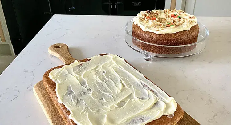 NAOMI HANSELL’S CARROT CAKE