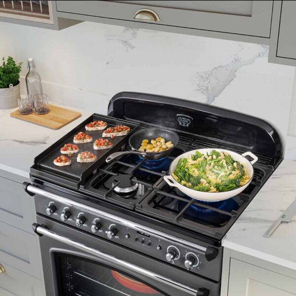 Falcon Oven Classic FX 90cm Dual Fuel - Gas hob with griddle
