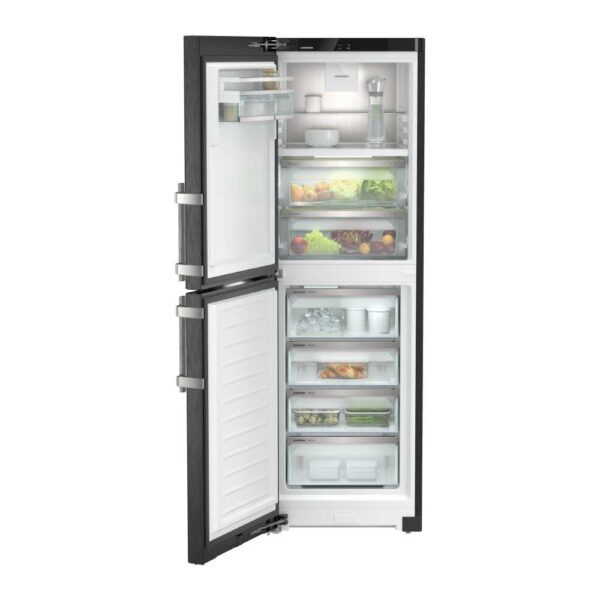 Liebherr Freestanding Fridge-Freezer SBNbsh 5264 open